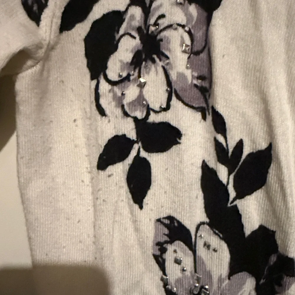 White House Black Market Holiday Floral Cardigan